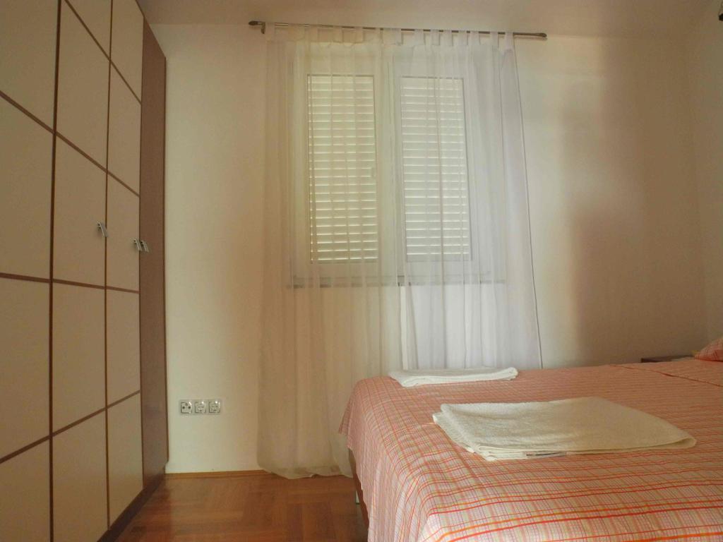 Apartments Antonela Езера Экстерьер фото